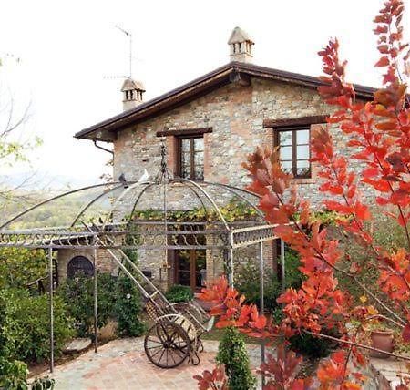 Гостевой дом Cascina La Buca Castello di Serravalle Экстерьер фото