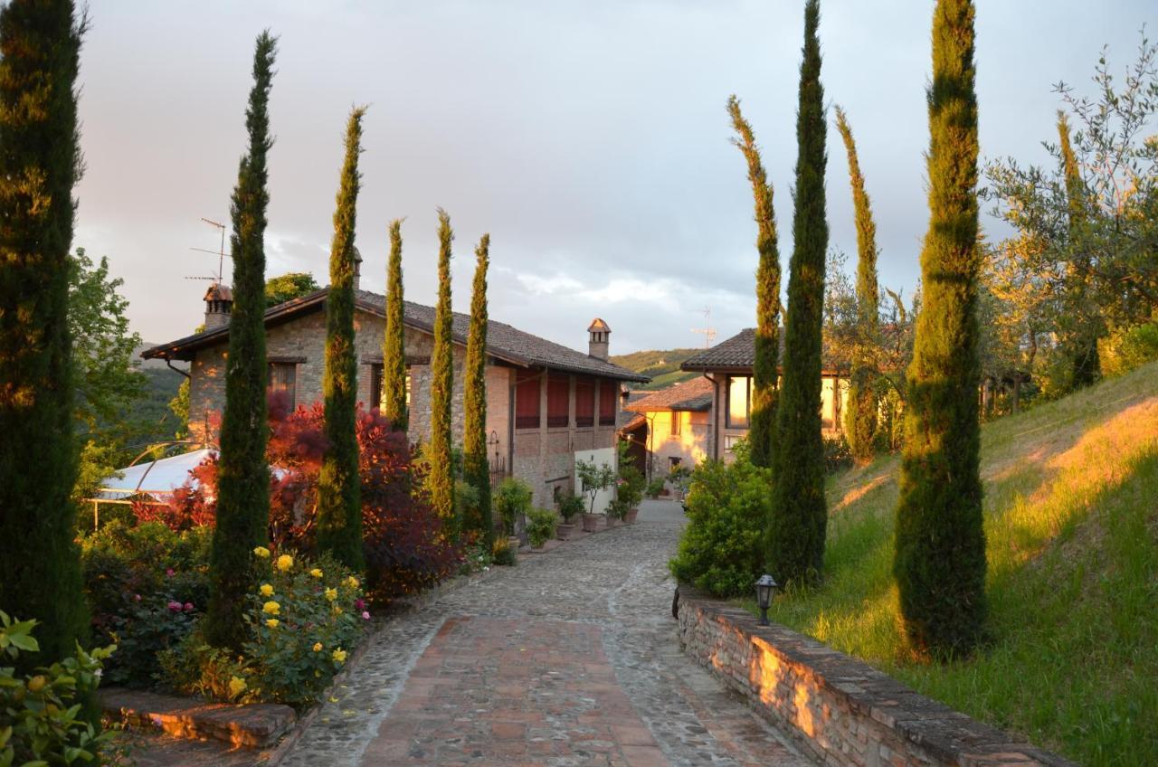 Гостевой дом Cascina La Buca Castello di Serravalle Экстерьер фото